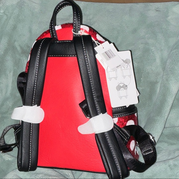 BNWT Loungefly Red and White Sequin Minnie Mouse Mini Backpack RARE! - Picture 3 of 6
